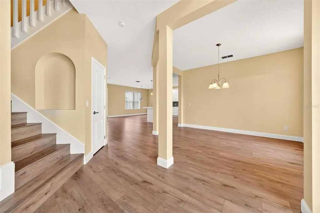 18172 Thornhill Grand Circle Orlando FL 32820