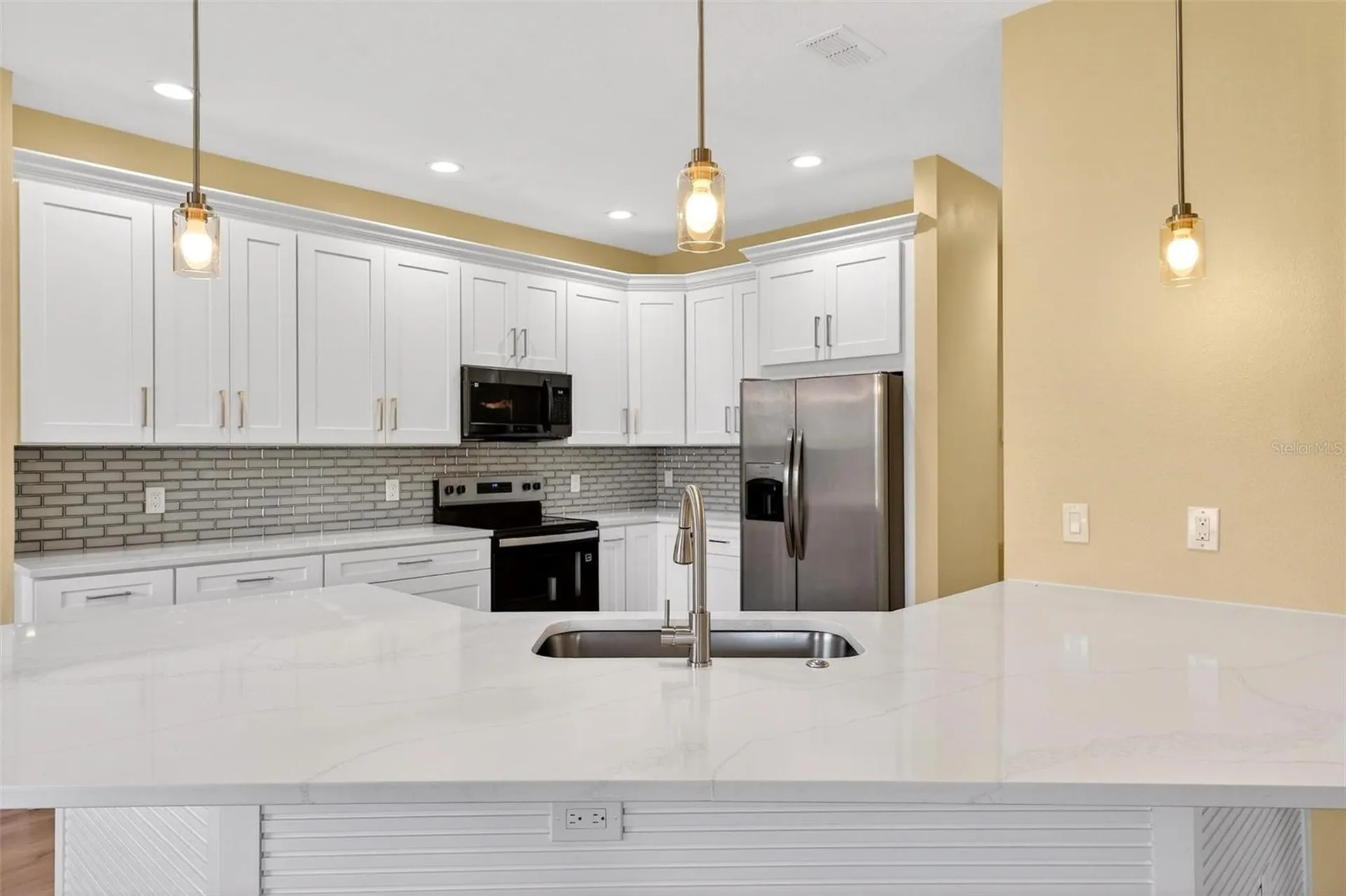 18172 Thornhill Grand Circle Orlando FL 32820