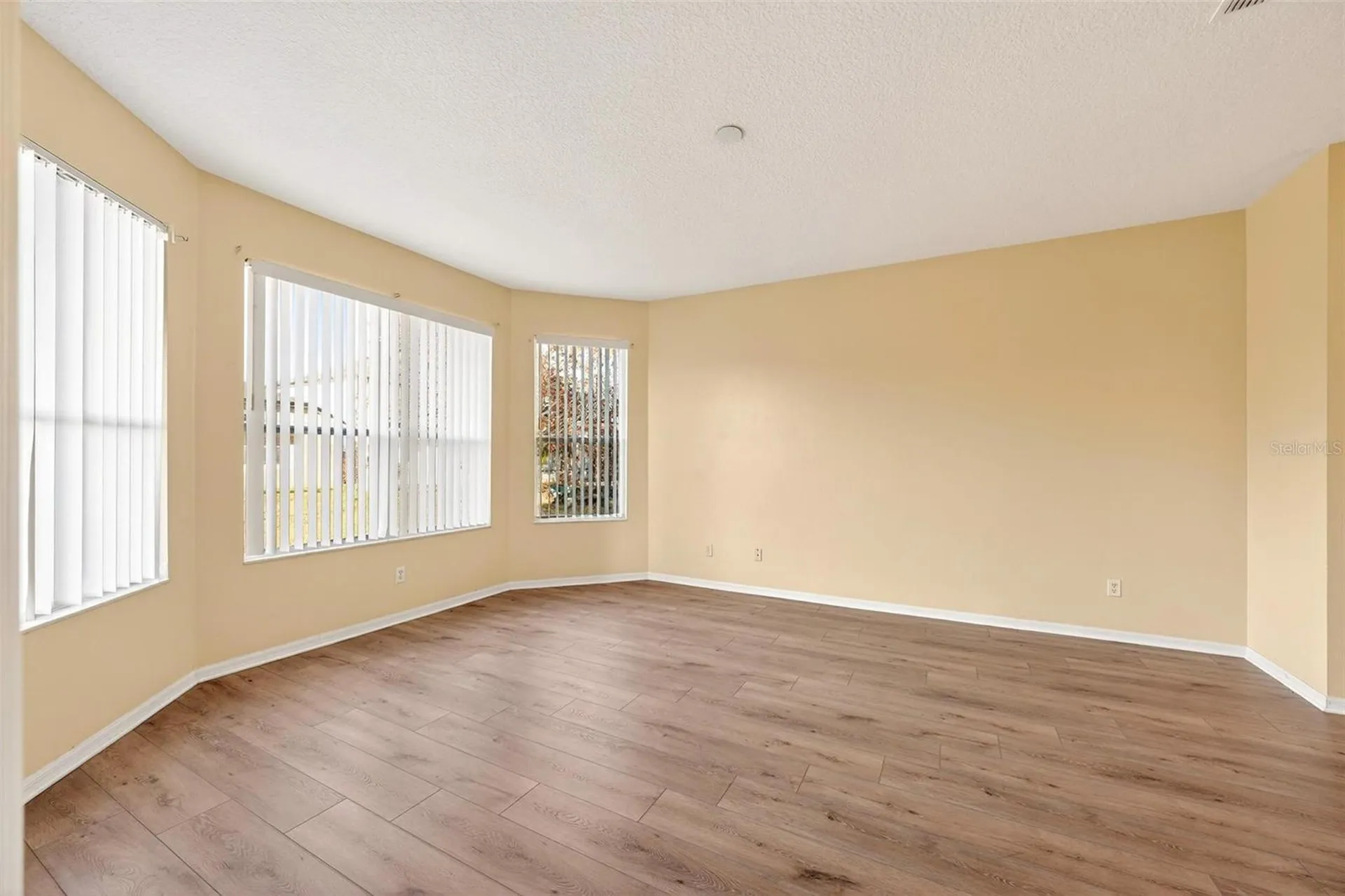 18172 Thornhill Grand Circle Orlando FL 32820