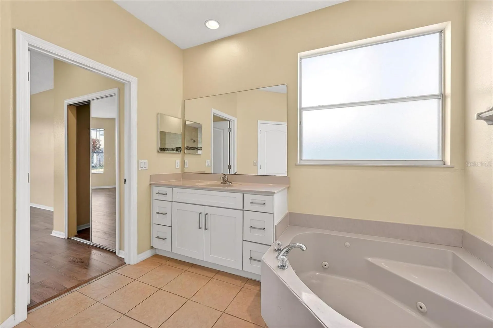 18172 Thornhill Grand Circle Orlando FL 32820