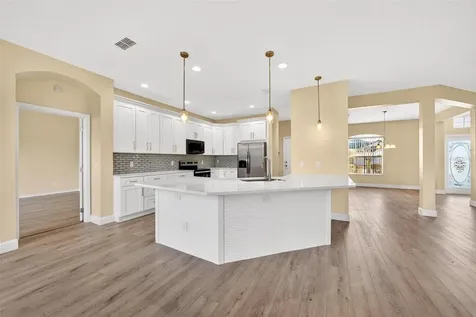 18172 Thornhill Grand Circle Orlando FL 32820
