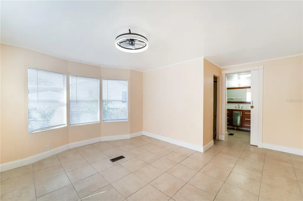 730 NW 214th Avenue Pembroke Pines FL 33029