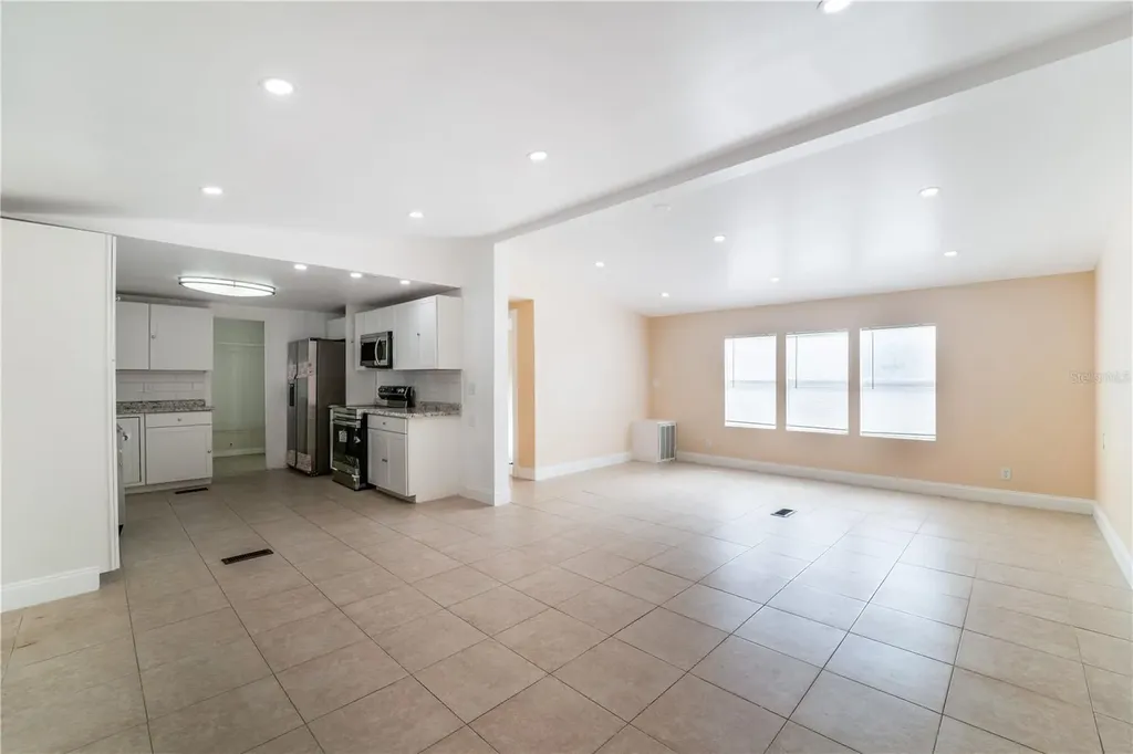 730 NW 214th Avenue Pembroke Pines FL 33029