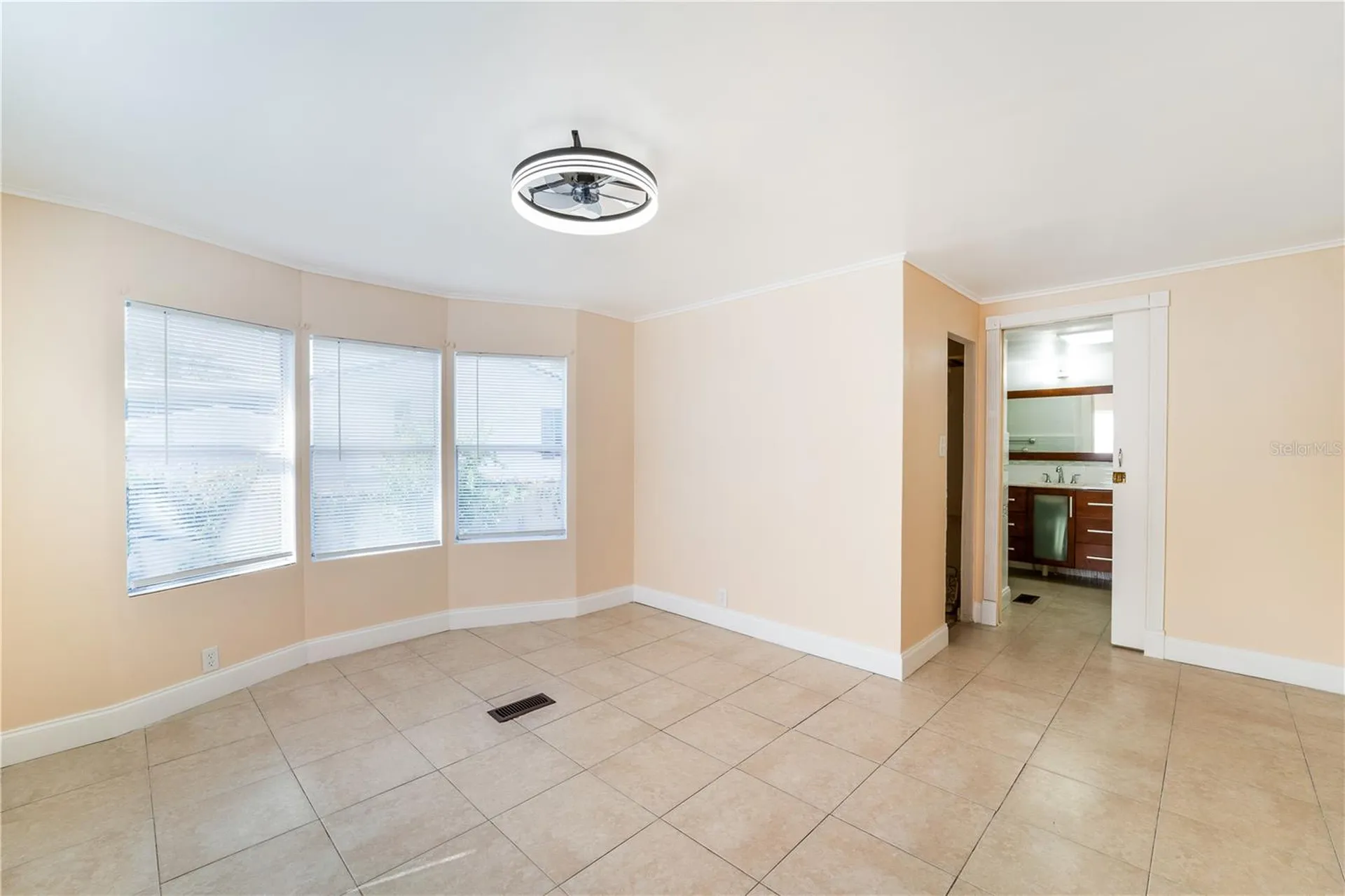 730 NW 214th Avenue Pembroke Pines FL 33029