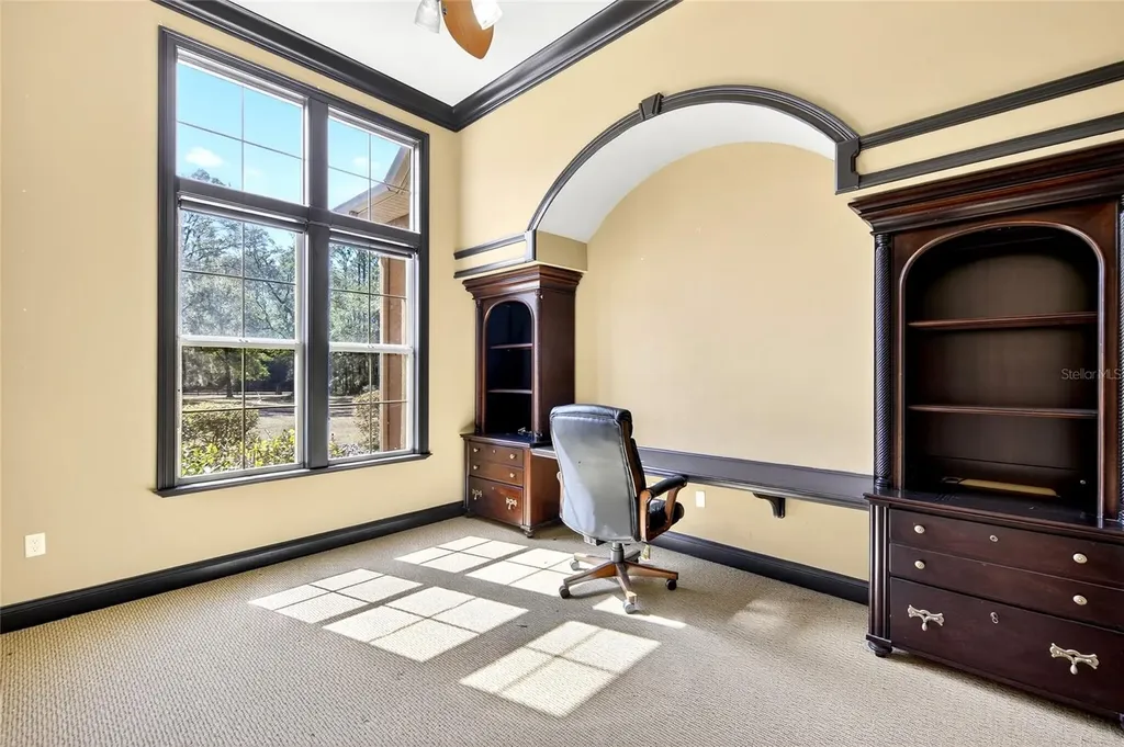 19056 NW 72nd Avenue Alachua FL 32615