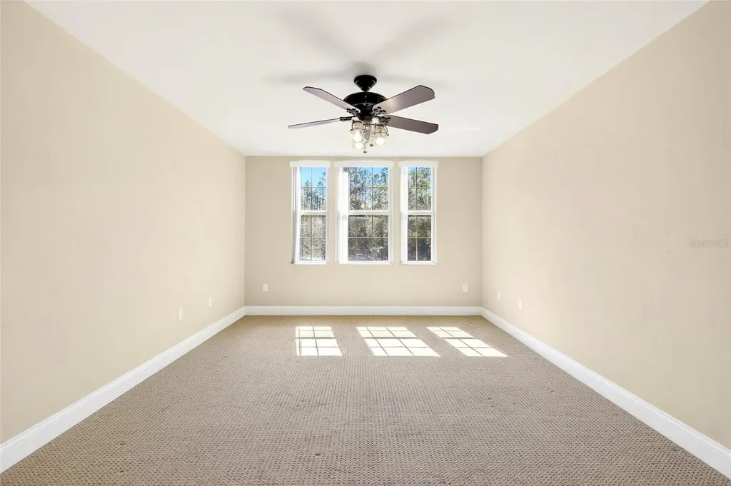 19056 NW 72nd Avenue Alachua FL 32615