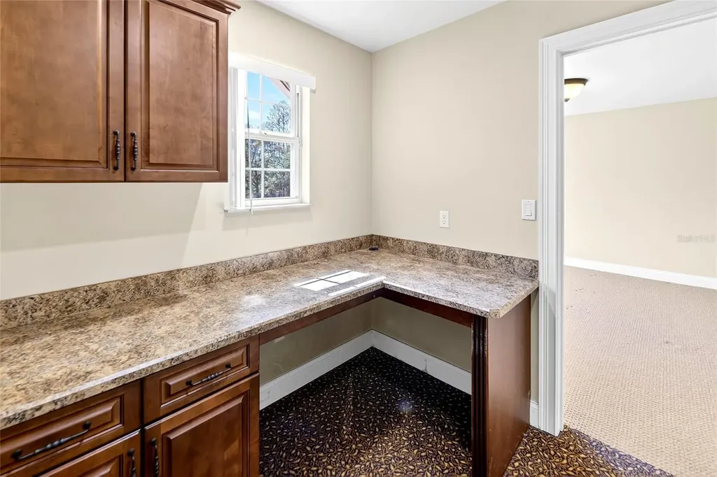 19056 NW 72nd Avenue Alachua FL 32615