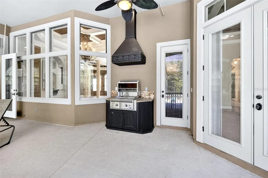 19056 NW 72nd Avenue Alachua FL 32615