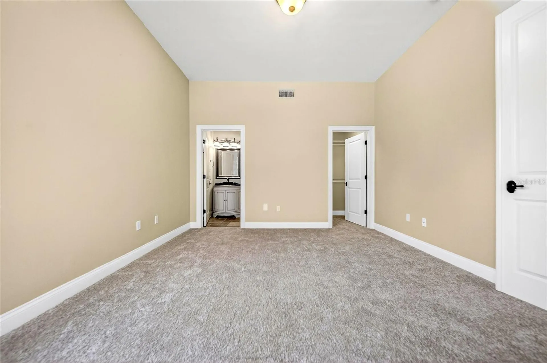 19056 NW 72nd Avenue Alachua FL 32615
