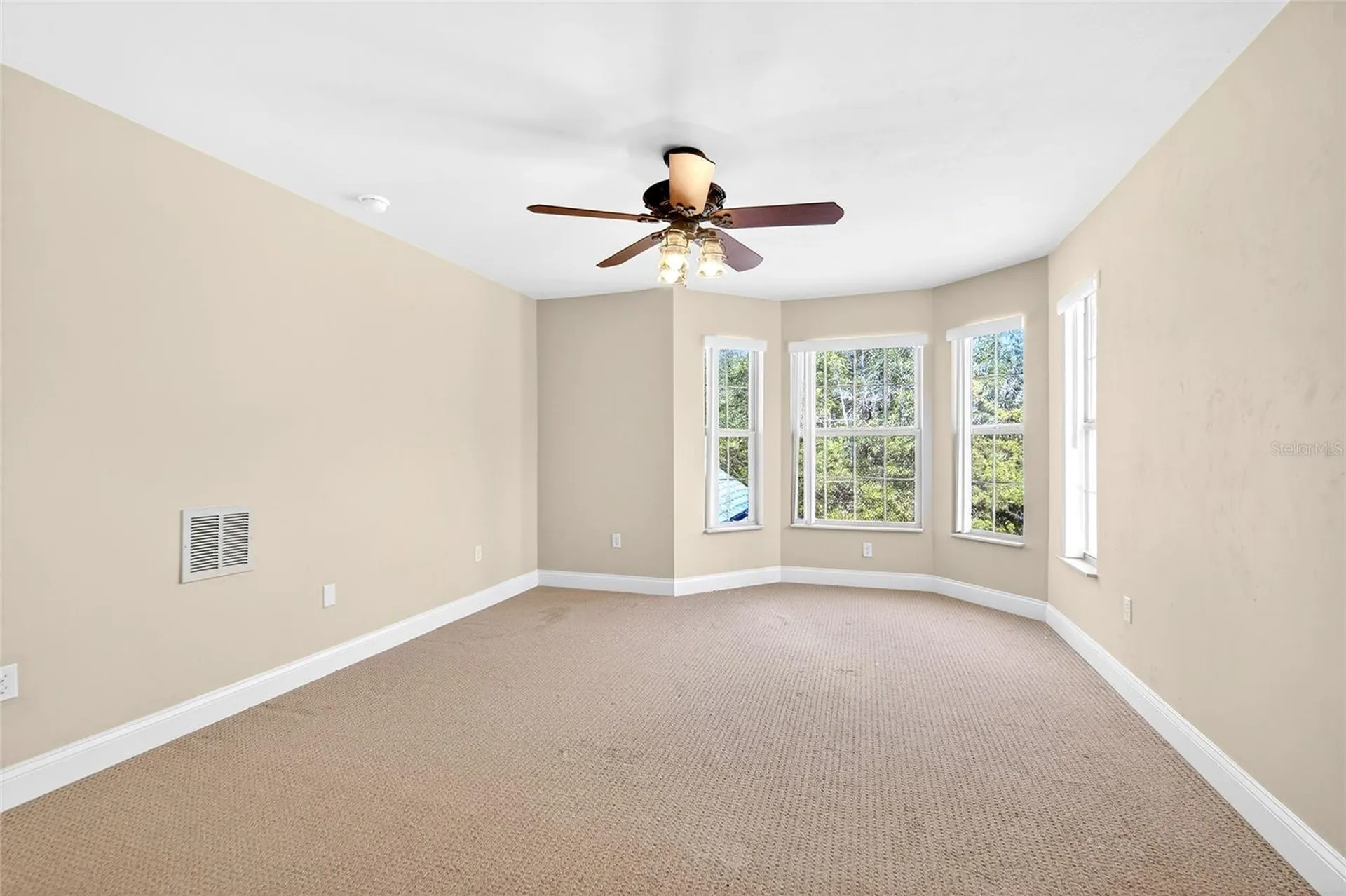 19056 NW 72nd Avenue Alachua FL 32615