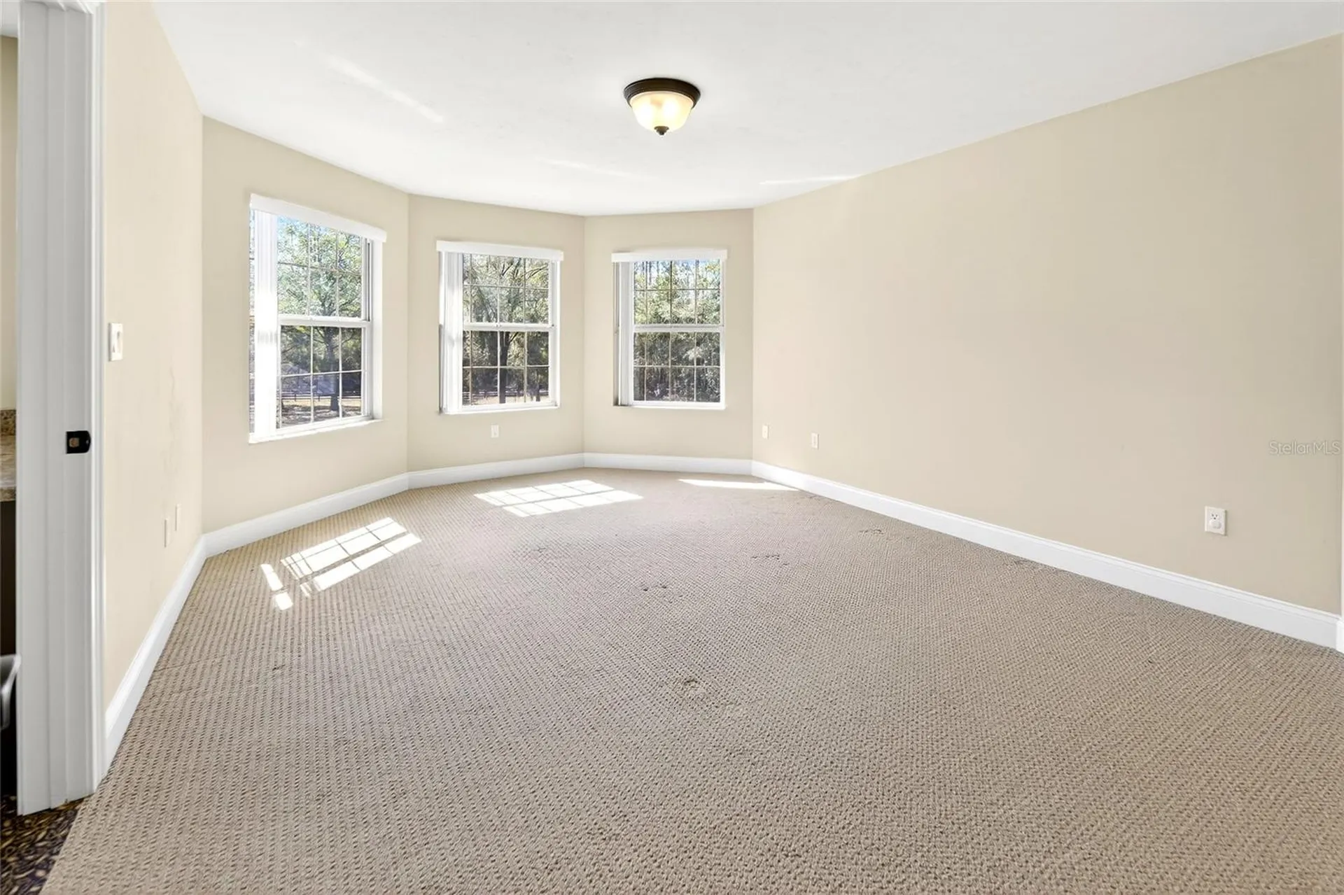 19056 NW 72nd Avenue Alachua FL 32615