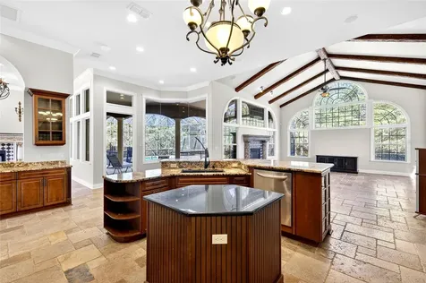 19056 NW 72nd Avenue Alachua FL 32615