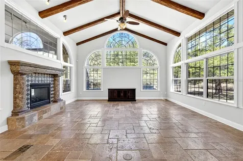 19056 NW 72nd Avenue Alachua FL 32615