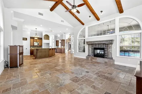 19056 NW 72nd Avenue Alachua FL 32615