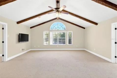 19056 NW 72nd Avenue Alachua FL 32615