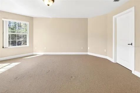 19056 NW 72nd Avenue Alachua FL 32615