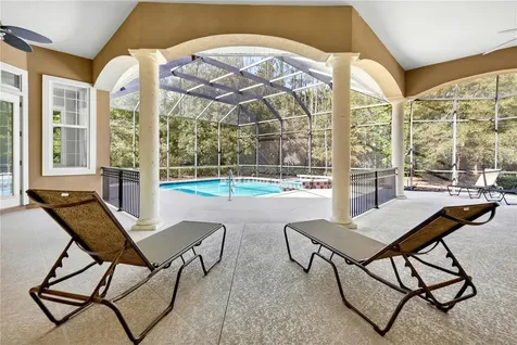 19056 NW 72nd Avenue Alachua FL 32615