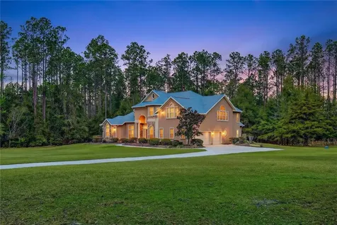 19056 NW 72nd Avenue Alachua FL 32615