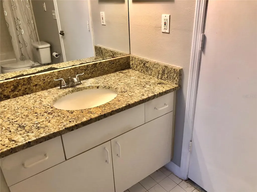 5542 Metrowest Boulevard Orlando FL 32811