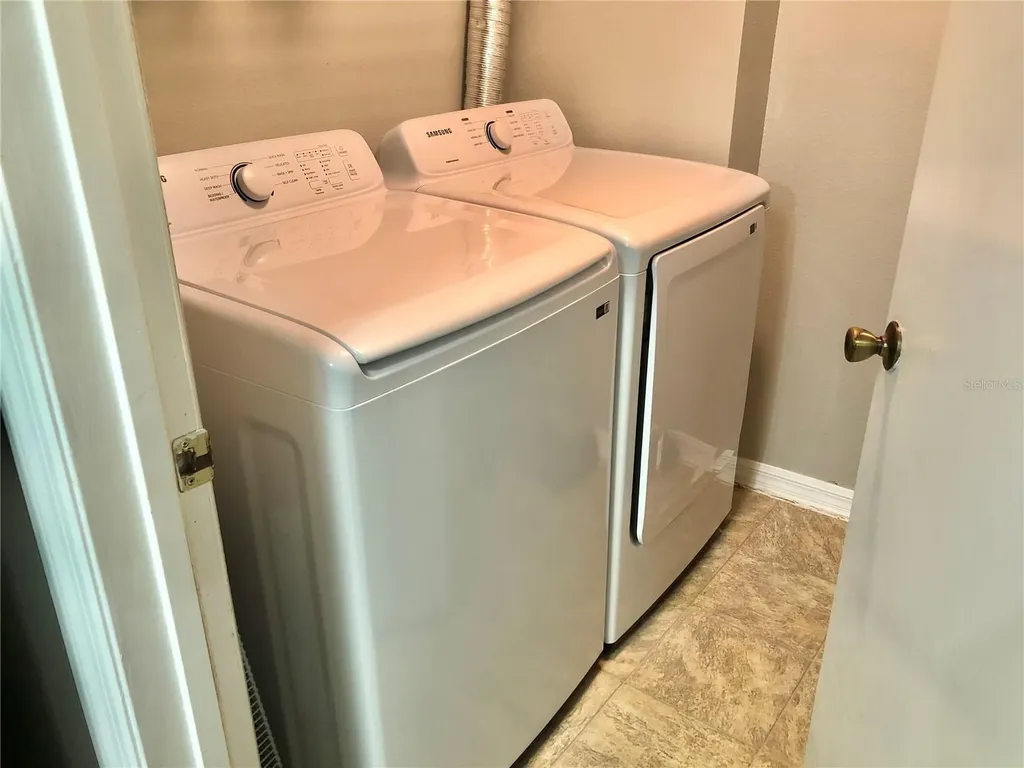 5542 Metrowest Boulevard Orlando FL 32811
