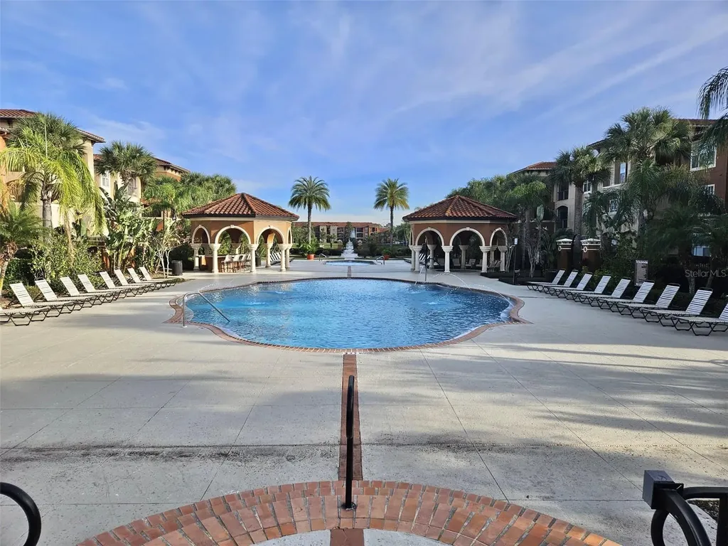 5542 Metrowest Boulevard Orlando FL 32811