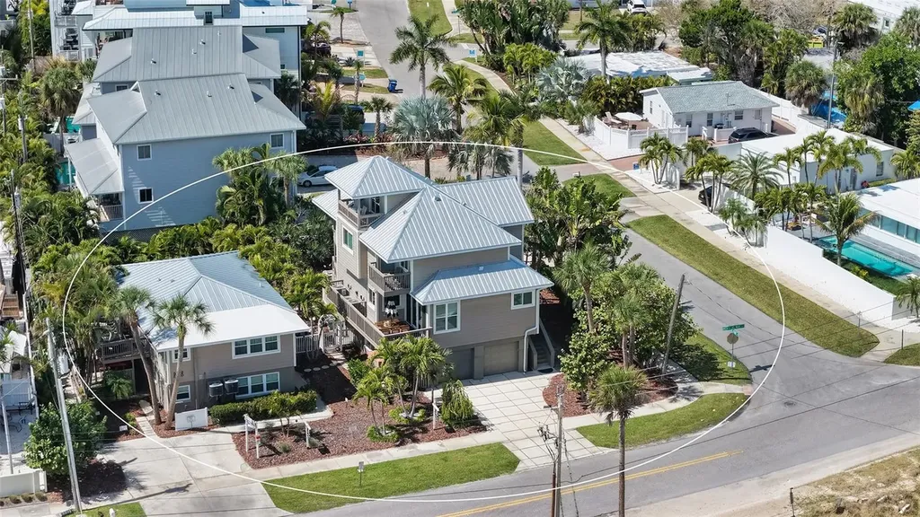 662 Calle Del Otono Sarasota FL 34242