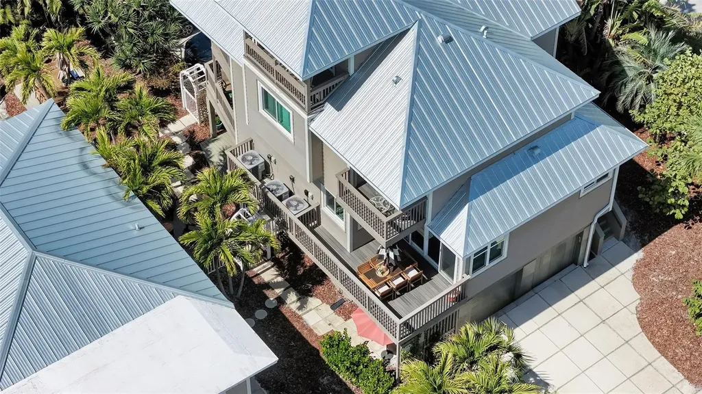662 Calle Del Otono Sarasota FL 34242