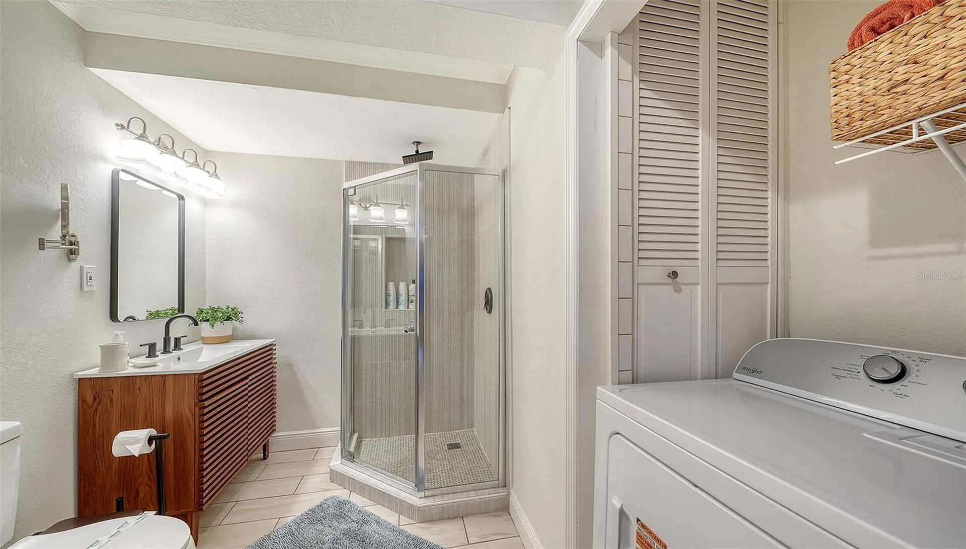662 Calle Del Otono Sarasota FL 34242