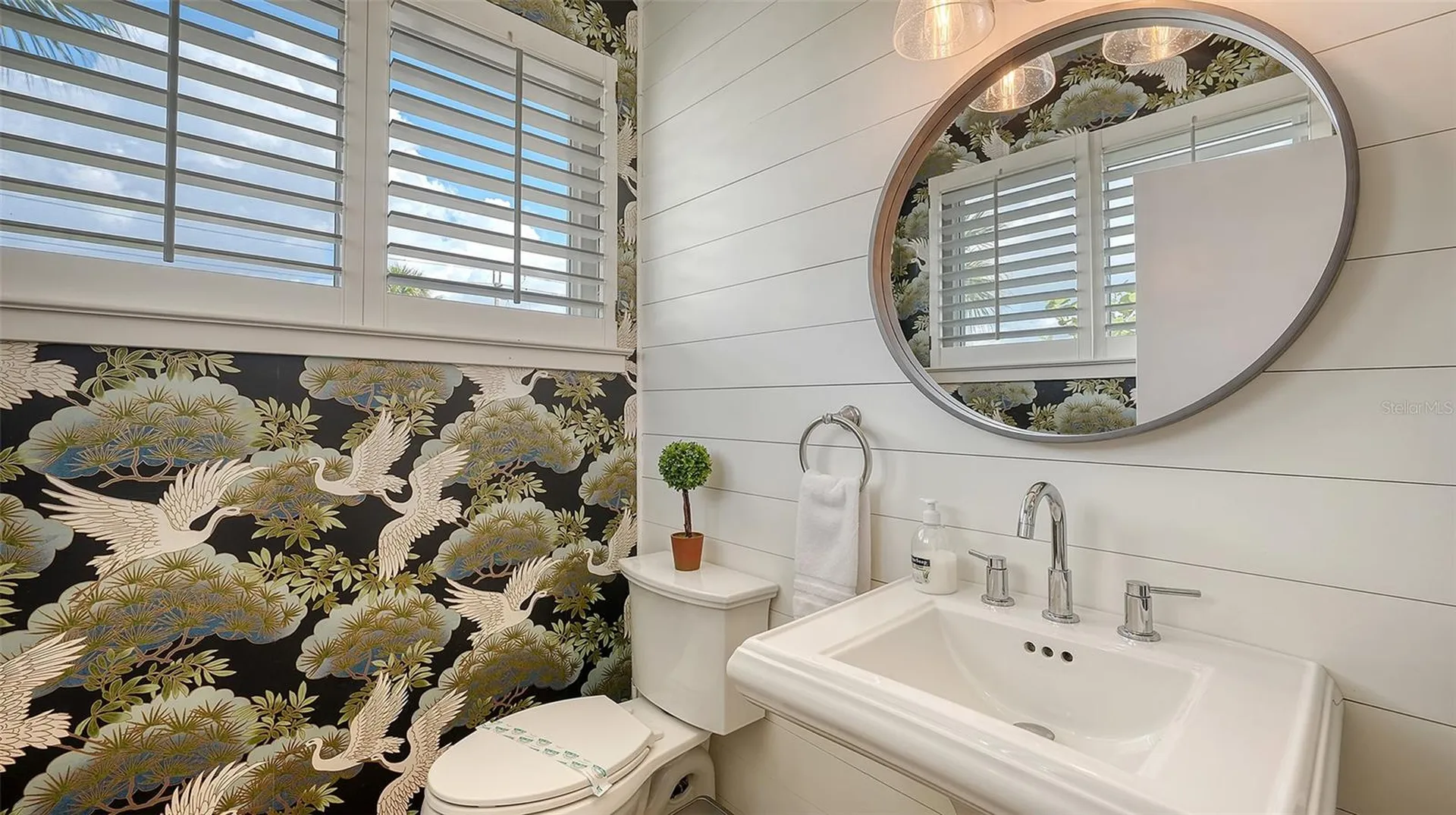 662 Calle Del Otono Sarasota FL 34242