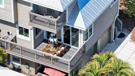662 Calle Del Otono Sarasota FL 34242