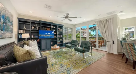 662 Calle Del Otono Sarasota FL 34242