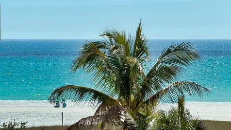 662 Calle Del Otono Sarasota FL 34242