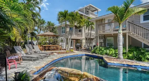 662 Calle Del Otono Sarasota FL 34242