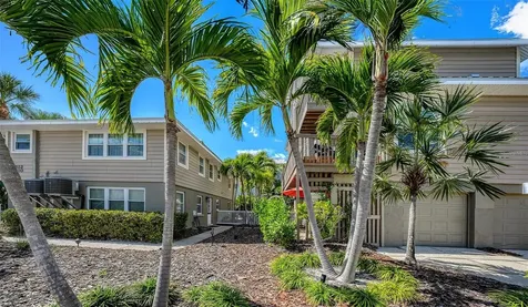662 Calle Del Otono Sarasota FL 34242