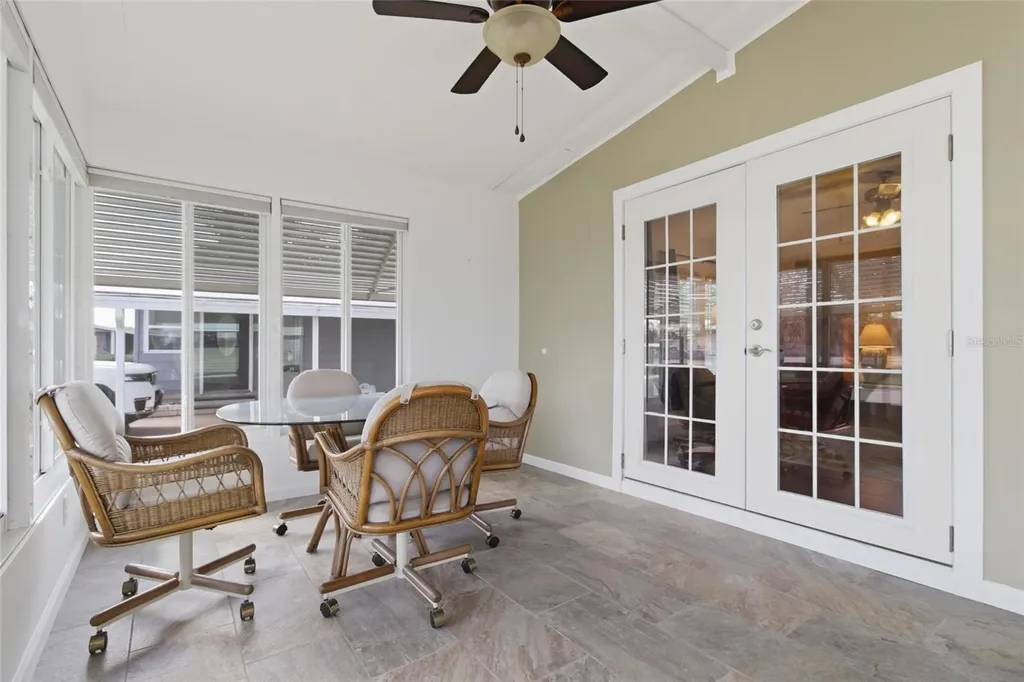 5533 Regal Way Zephyrhills FL 33541