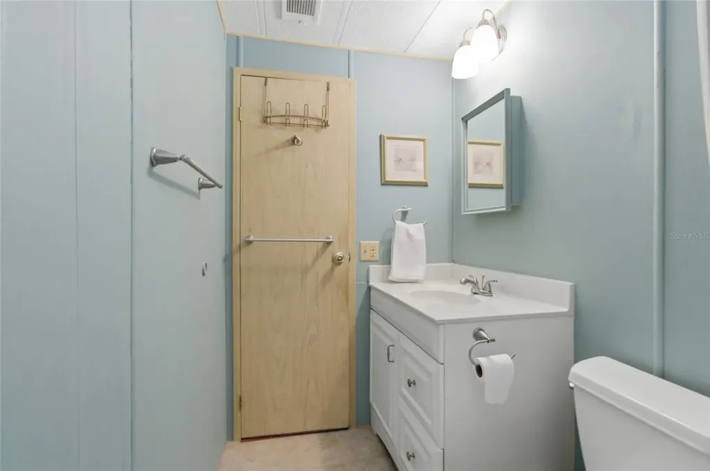 5533 Regal Way Zephyrhills FL 33541