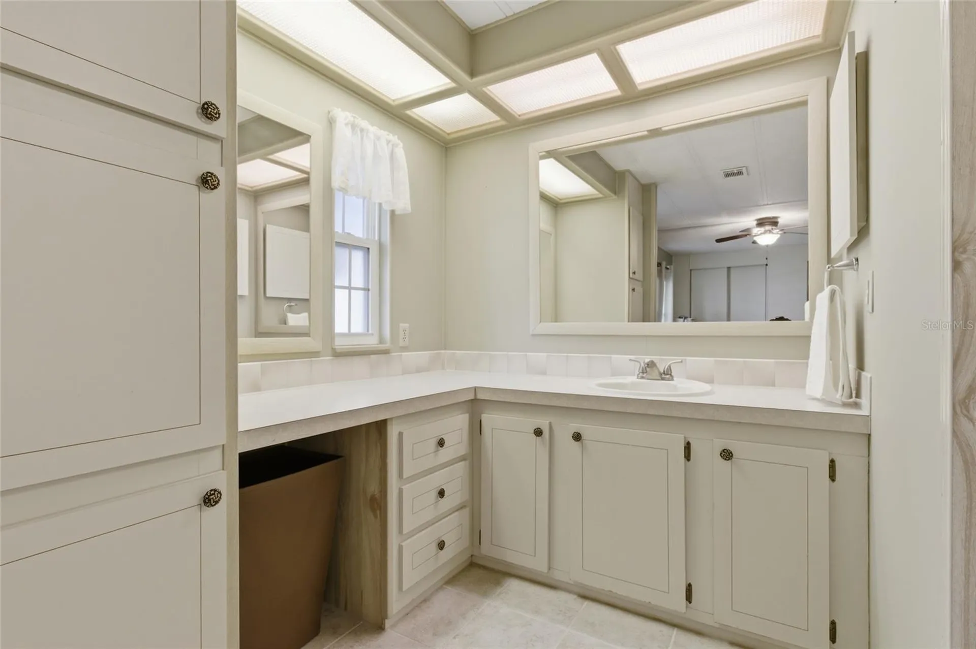 5533 Regal Way Zephyrhills FL 33541