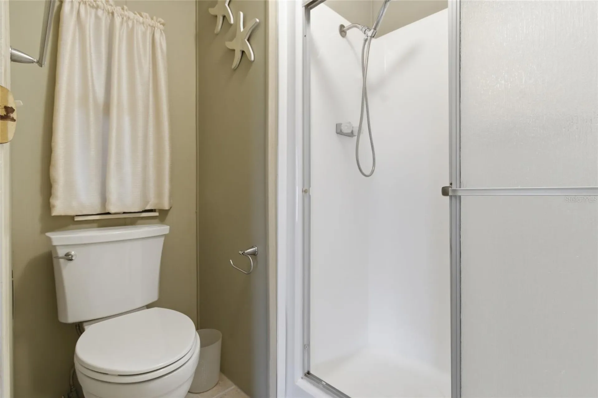 5533 Regal Way Zephyrhills FL 33541