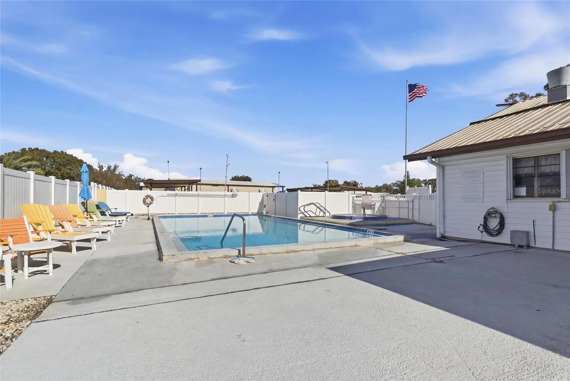 5533 Regal Way Zephyrhills FL 33541