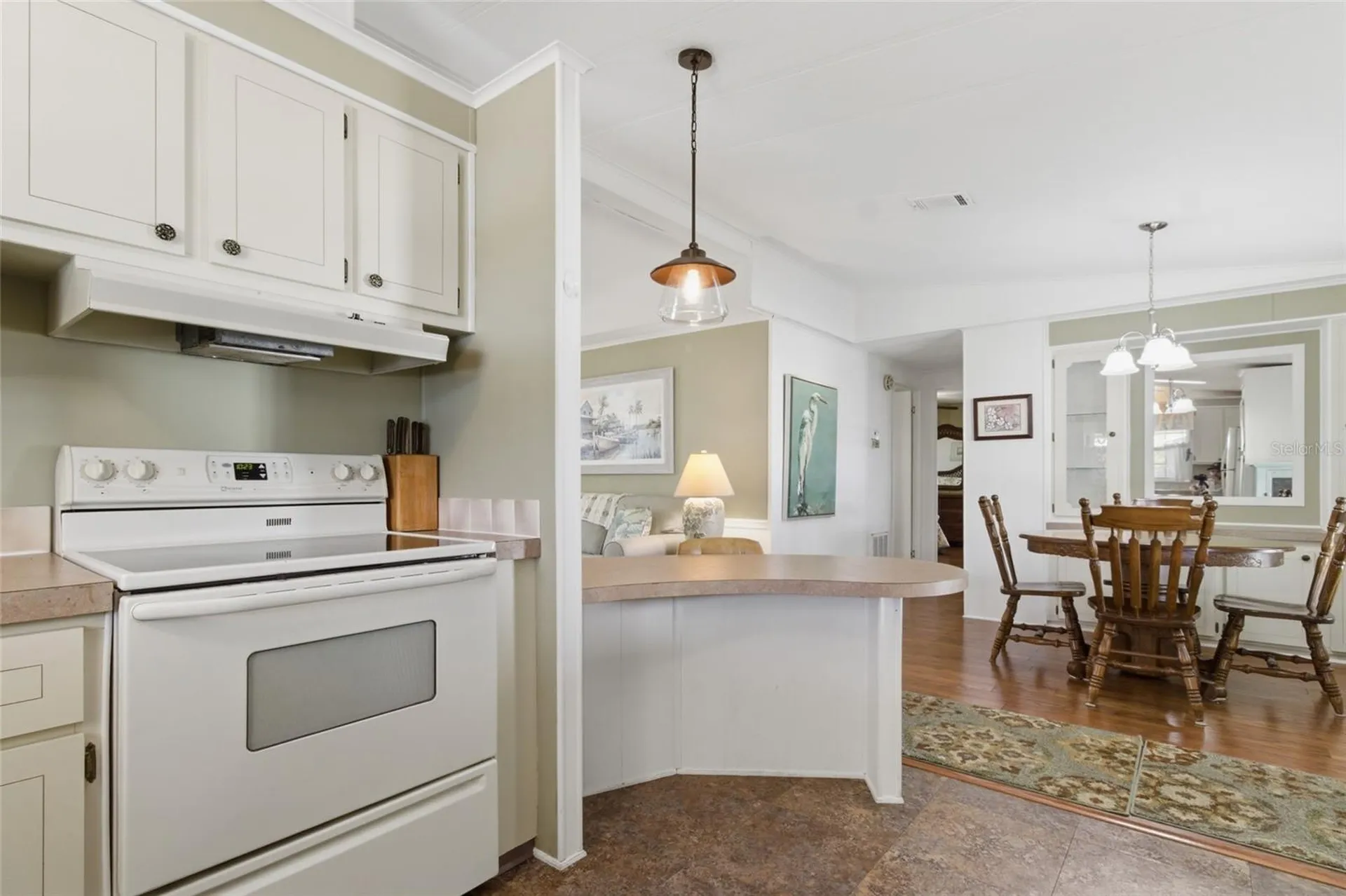 5533 Regal Way Zephyrhills FL 33541