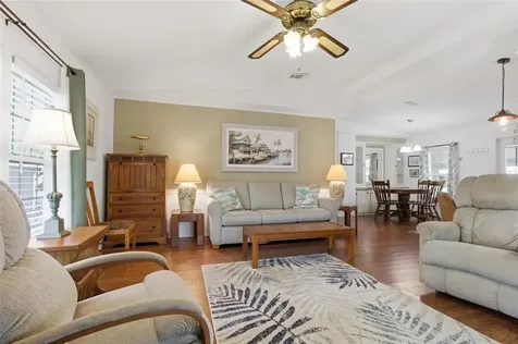 5533 Regal Way Zephyrhills FL 33541