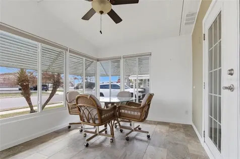 5533 Regal Way Zephyrhills FL 33541