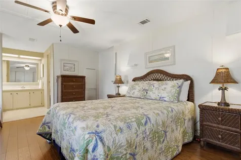5533 Regal Way Zephyrhills FL 33541