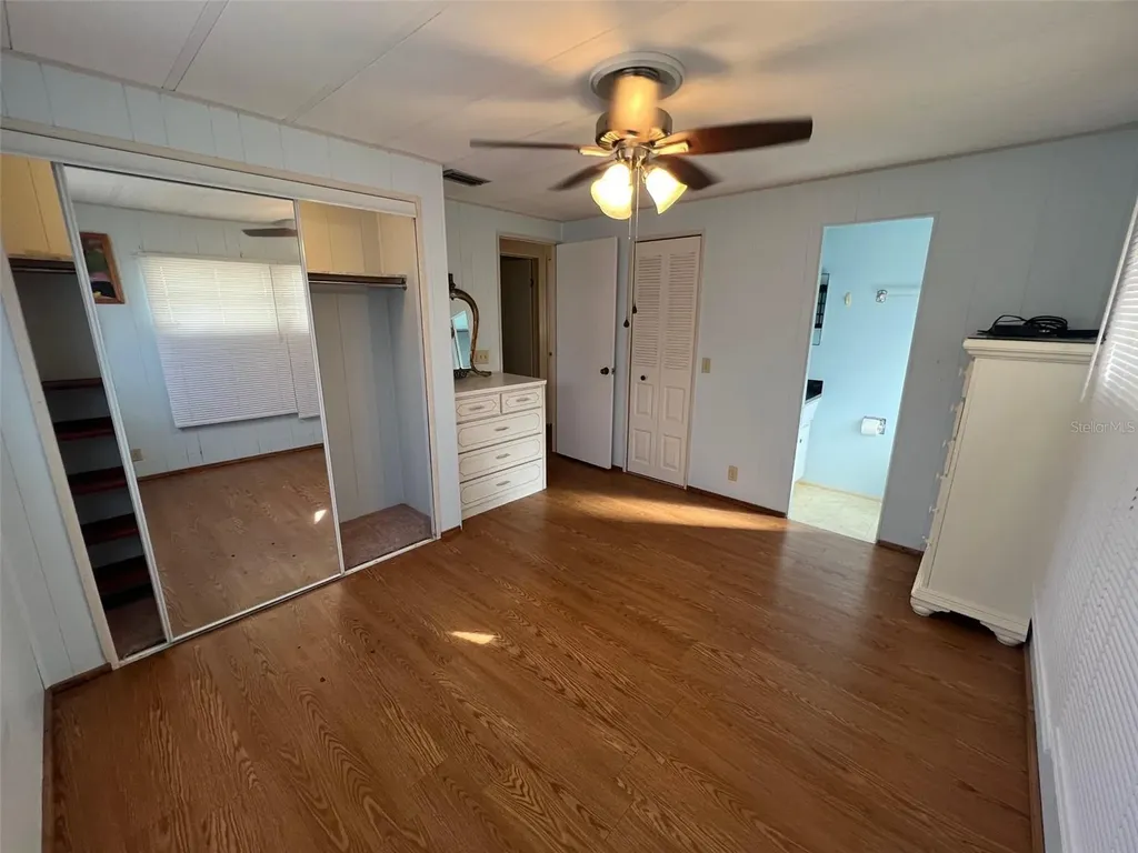354 King Palm Street Largo FL 33778