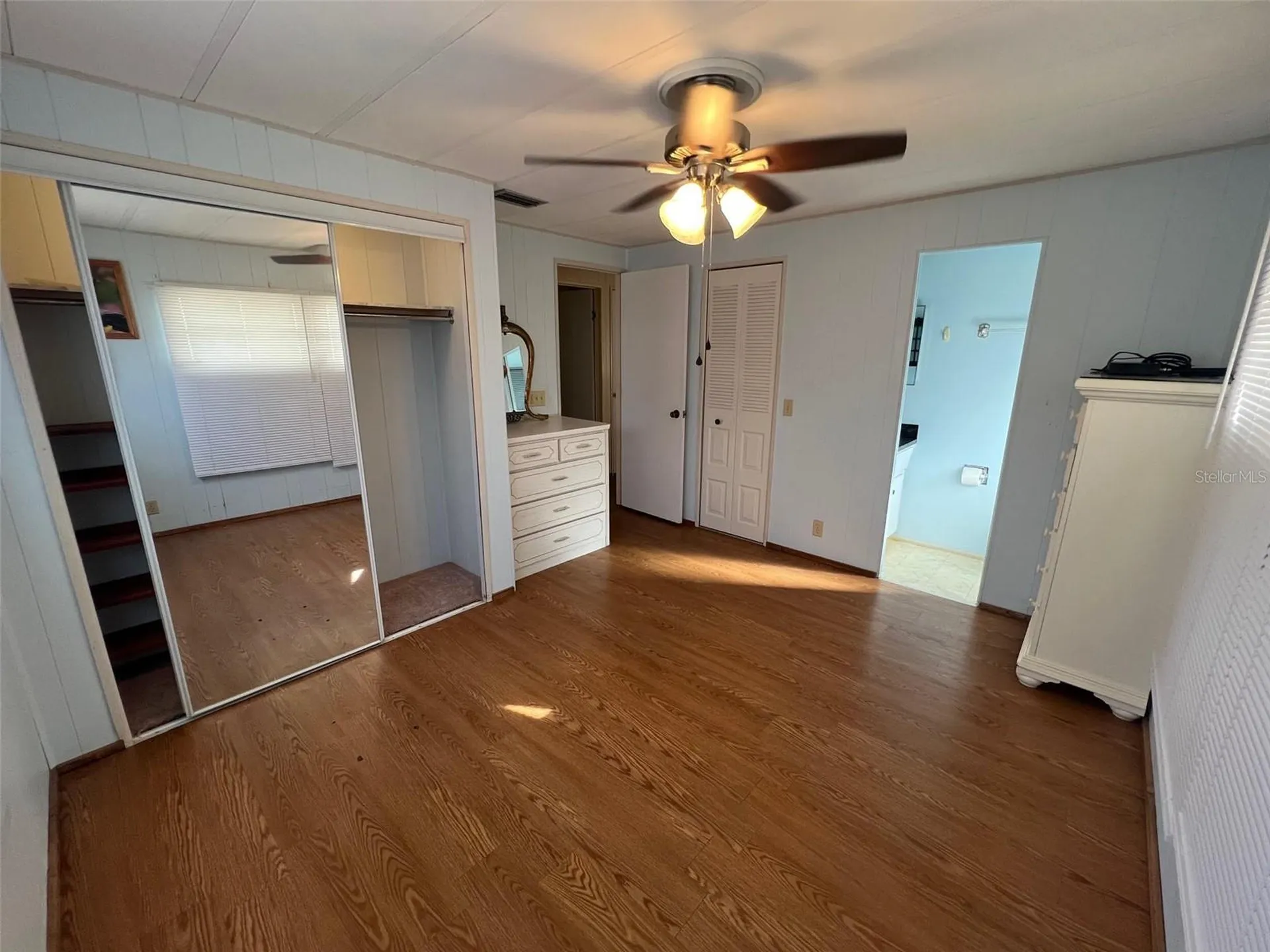 354 King Palm Street Largo FL 33778