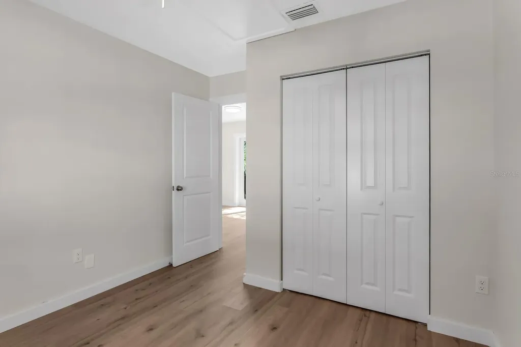 14717 Sunset Street Clearwater FL 33760