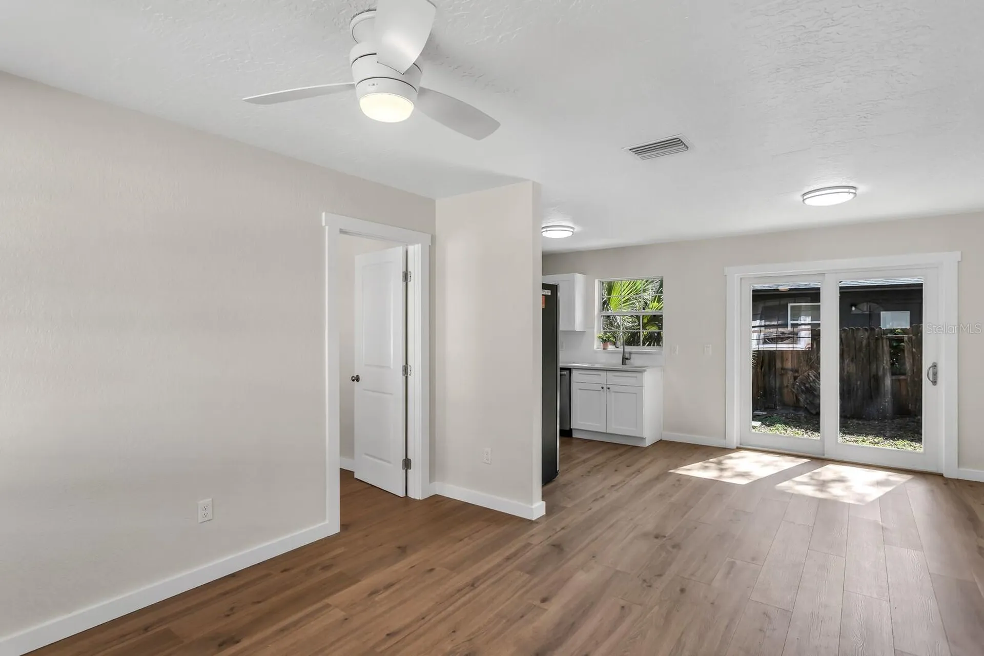 14717 Sunset Street Clearwater FL 33760