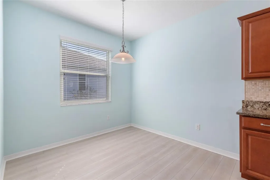 2626 Yukon Cliff Drive Ruskin FL 33570