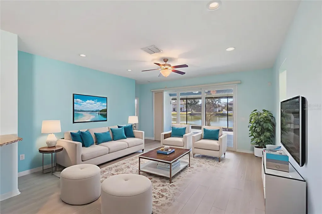 2626 Yukon Cliff Drive Ruskin FL 33570