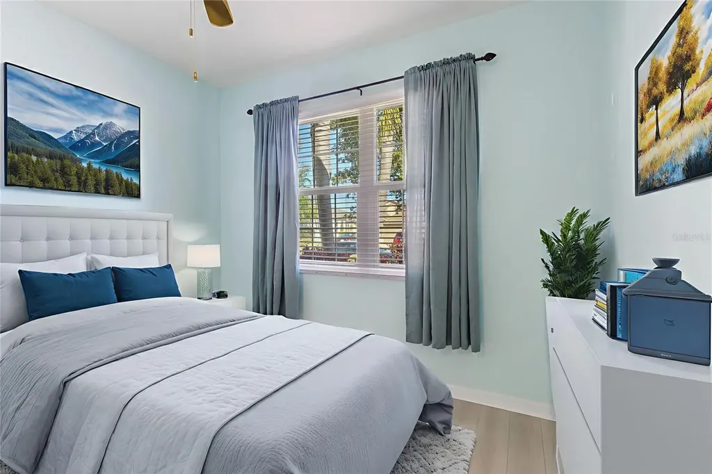 2626 Yukon Cliff Drive Ruskin FL 33570